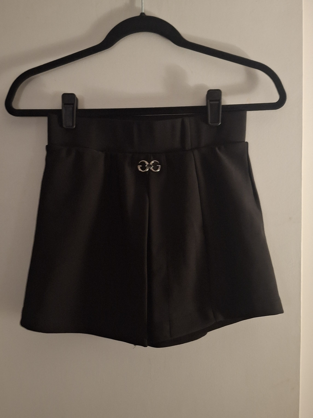 New Mix Women's Black High-Waist  Skort with Silver Accent